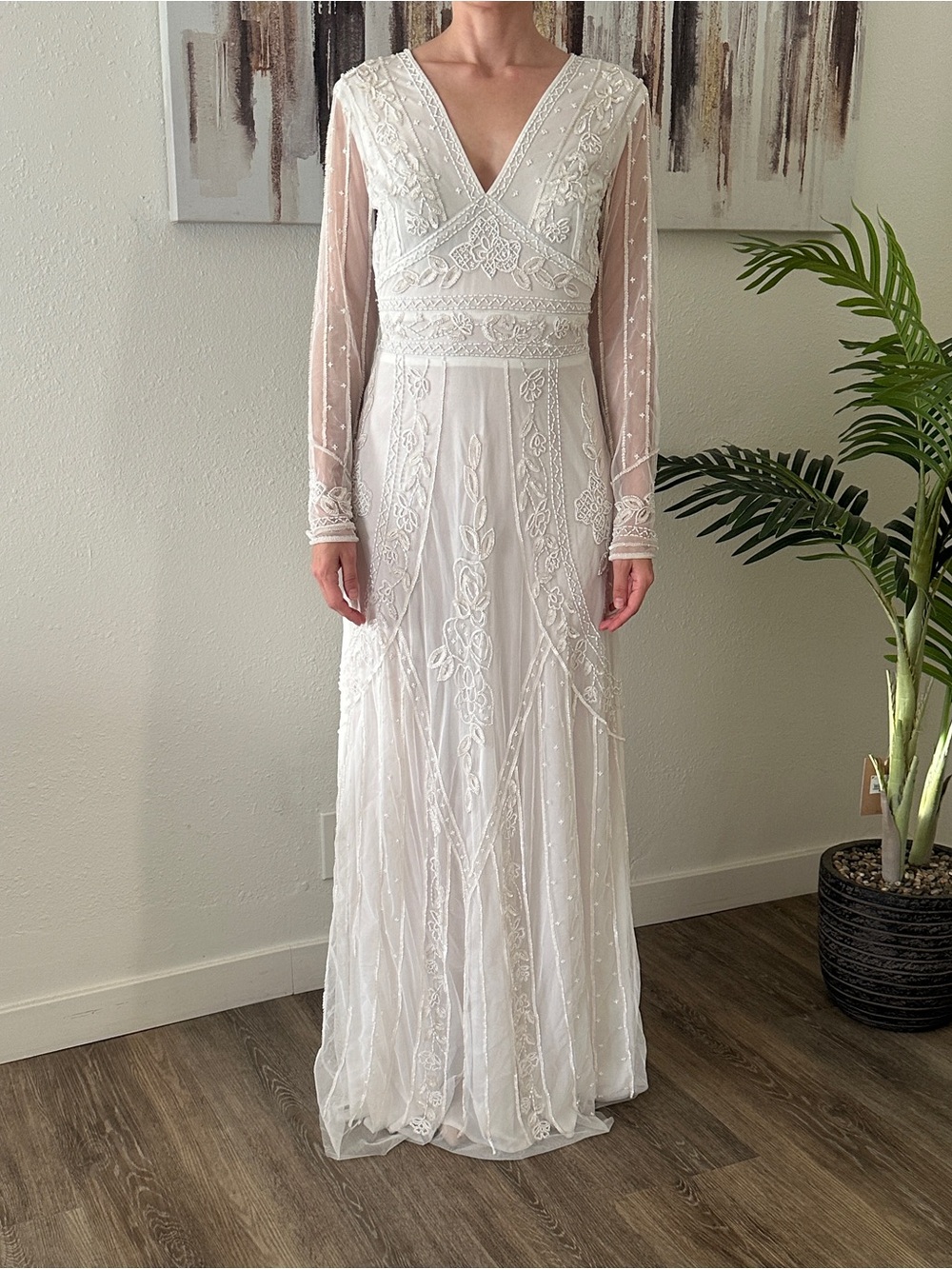White Embroidered V-Neck Long Sleeve Dress